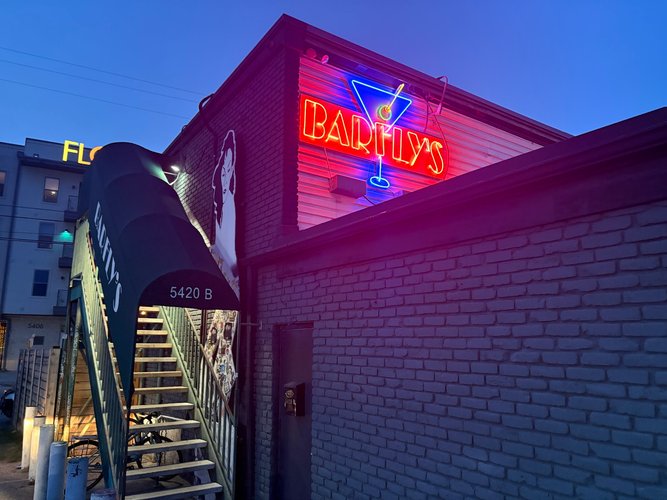 Interior of Barfly's in North Austin